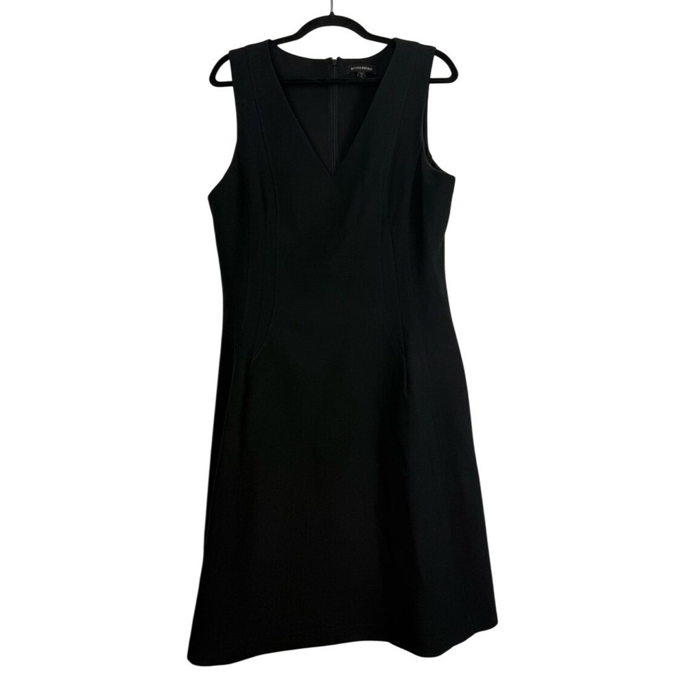 Banana Republic Black Sheath Dress V-Neck Sleeveless Size 16